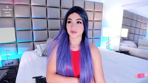 Snapshot of annyhizzle chatting on March 5, 10:10 pm online show from March 5, 10:10 pm