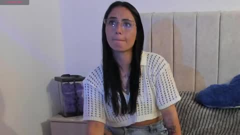 Anny online show from April 14, 11:00 pm