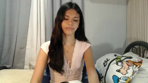 Snapshot of anok_yaii chatting on April 23, 5:30 am anok_yaii online show from April 23, 5:30 am