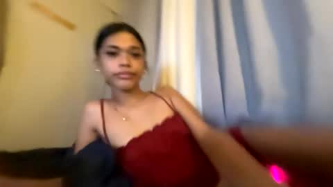 Snapshot of anok_yaii chatting on May 3, 8:31 am anok_yaii online show from May 3, 8:31 am