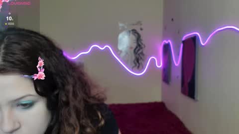 Snapshot of anora_millerr chatting on November 12, 8:26 am Anora online show from November 12, 8:26 am