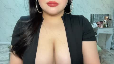 Any online show from April 5, 4:48 pm