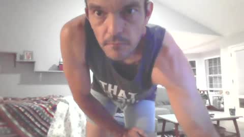 Snapshot of another_nice_guy207137 chatting on August 4, 1:42 am another_nice_guy207137 online show from August 4, 1:42 am
