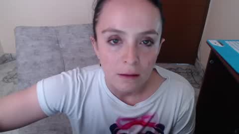 Snapshot of antara_girl chatting on June 19, 8:56 pm PAMELA online show from June 19, 8:56 pm