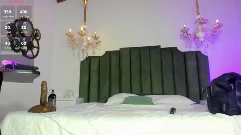 Snapshot of anthonela_russo chatting on October 25, 3:58 am anthonela online show from October 25, 3:58 am