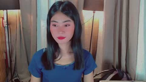 thonette online show from July 9, 5:28 pm