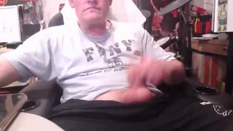 Snapshot of anthony_james6969 chatting on October 6, 6:22 am HornyAF in Sydney online show from October 6, 6:22 am