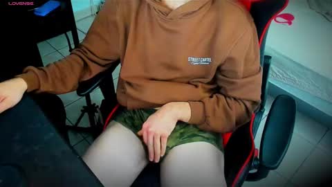 Anthony online show from October 27, 11:14 am