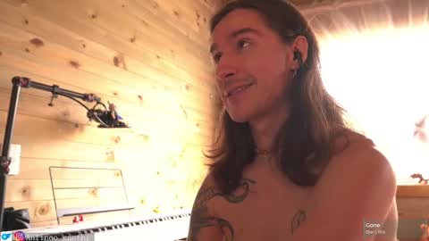 Snapshot of antinoo_gnothi chatting on February 19, 4:11 pm Antinoo Gnothi online show from February 19, 4:11 pm