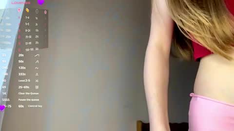 Viktoria online show from April 19, 3:44 pm