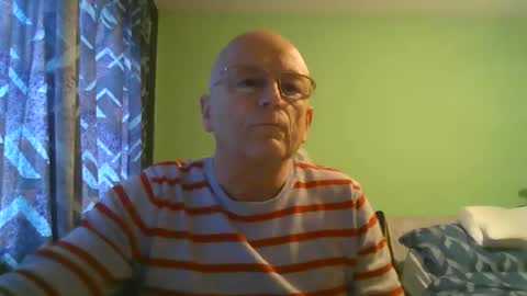 Snapshot of antmatt2025 chatting on April 14, 8:09 am antmatt2025 online show from April 14, 8:09 am