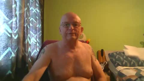 Snapshot of antmatt2025 chatting on June 2, 5:37 pm antmatt2025 online show from June 2, 5:37 pm