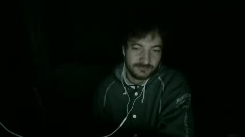 Snapshot of antohank chatting on February 14, 10:25 pm antohank online show from February 14, 10:25 pm