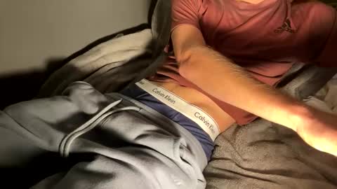 antoinelebac001 online show from October 22, 12:05 pm