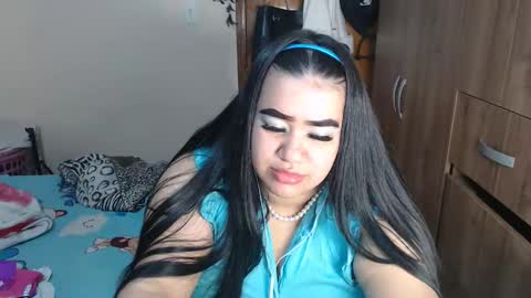 Snapshot of antonela_bigboobs1 chatting on March 7, 4:42 am Antonela PINKI online show from March 7, 4:42 am