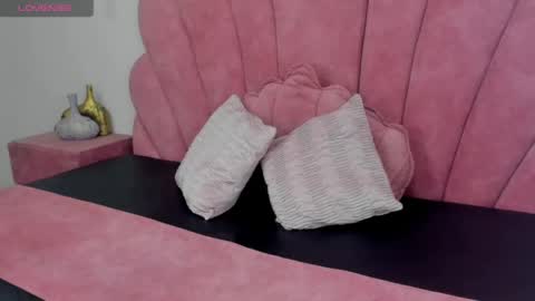 antonella_foxxxx online show from June 7, 12:20 pm