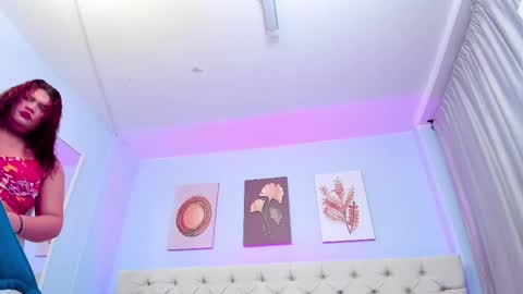 Snapshot of antonella_hotkiss chatting on February 23, 3:56 am Antonella online show from February 23, 3:56 am