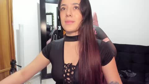 antonella  online show from February 13, 5:11 pm