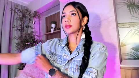 Antonella Rossi online show from June 8, 1:28 am
