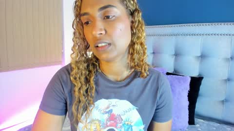 Sarah online show from December 8, 11:57 am