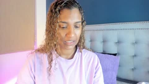 Sarah online show from January 3, 1:25 pm