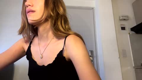 Antonella  online show from January 22, 4:55 pm