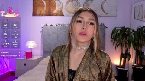 Snapshot of antonellastar24_ chatting on May 7, 9:31 pm Antonella online show from May 7, 9:31 pm