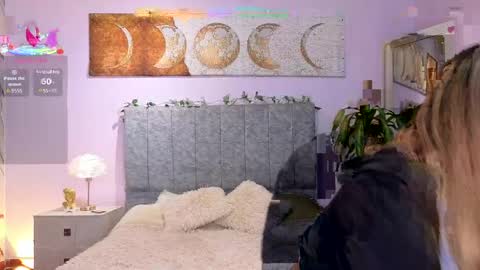 Snapshot of antonellastar24_ chatting on May 12, 8:06 pm Antonella online show from May 12, 8:06 pm