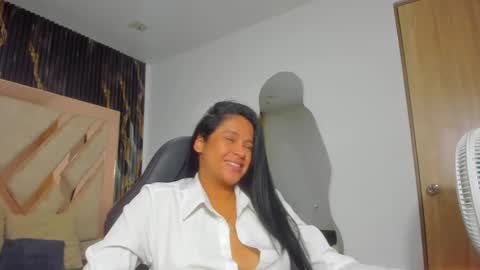 AntonellaTawer online show from September 22, 2:57 am