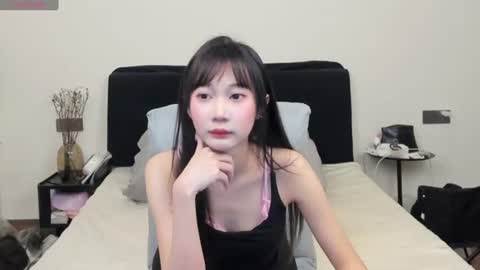 Snapshot of antoniaina chatting on June 19, 3:22 am Aina online show from June 19, 3:22 am