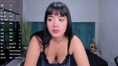 Snapshot of antoniajblair chatting on April 20, 11:35 am A N T O N I A online show from April 20, 11:35 am