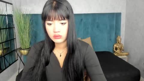 Snapshot of antoniajblair chatting on May 5, 10:45 am A N T O N I A online show from May 5, 10:45 am
