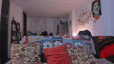 Antonia online show from May 6, 4:08 am