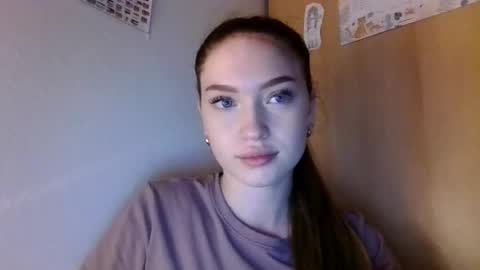 Snapshot of antonina25440 chatting on October 5, 5:55 pm antonina25440 online show from October 5, 5:55 pm