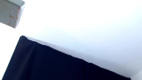 Instagram miguelangel1802  online show from September 15, 5:24 pm