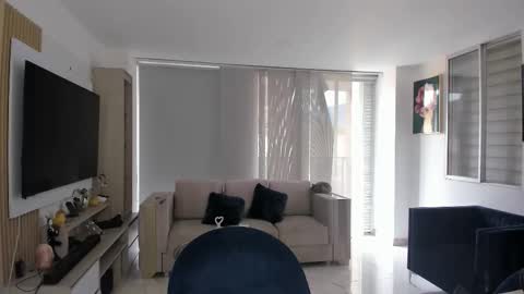 Maria Antonia online show from October 10, 8:41 pm