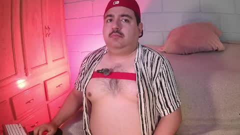 Snapshot of anuarfox chatting on April 5, 11:51 am AnuarFox online show from April 5, 11:51 am