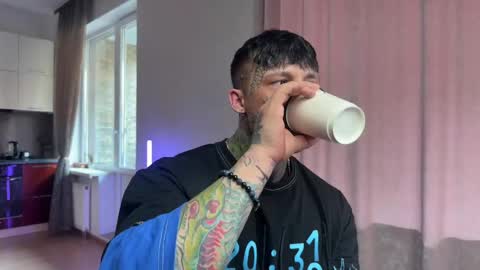 Tom online show from April 13, 6:19 am