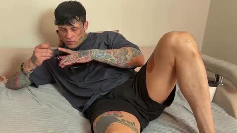 Snapshot of anubisgod88 chatting on May 10, 6:51 am Tom online show from May 10, 6:51 am