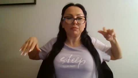 Anne online show from February 14, 12:40 am