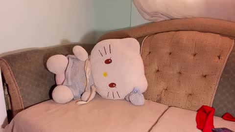 Any online show from February 26, 7:35 pm