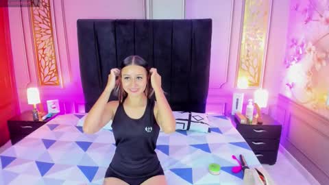 Snapshot of anya__1 chatting on October 28, 11:29 pm Anya online show from October 28, 11:29 pm