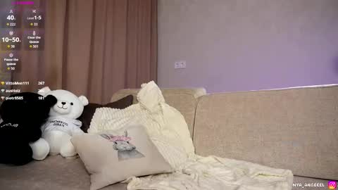 Snapshot of anya_angeeel chatting on February 3, 2:53 am anya angeeel online show from February 3, 2:53 am