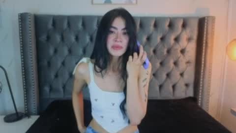 Snapshot of anya_belth chatting on May 11, 7:55 pm anya_belth online show from May 11, 7:55 pm