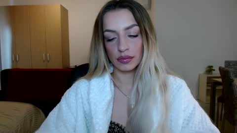 Snapshot of anyamurr chatting on May 13, 3:31 pm Anya online show from May 13, 3:31 pm