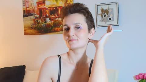 Snapshot of anyaros chatting on February 16, 6:04 pm Anyaros online show from February 16, 6:04 pm