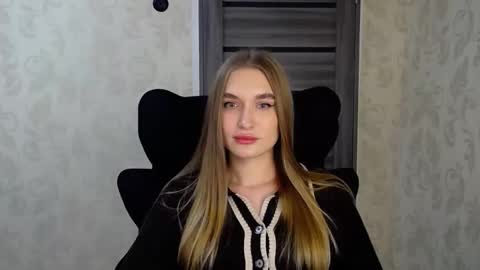 Snapshot of anyasmack chatting on December 20, 5:09 pm AnyaSmack online show from December 20, 5:09 pm