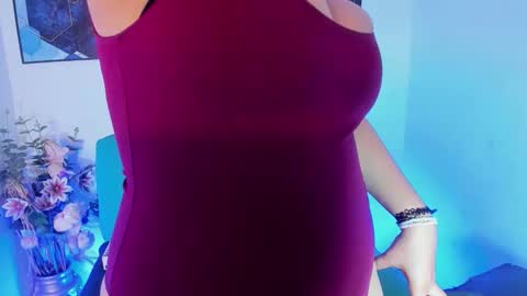 Snapshot of anyell_fox_xxx chatting on November 2, 11:07 pm anyell online show from November 2, 11:07 pm