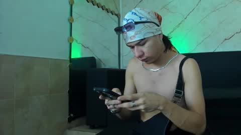 anyelo_sexyhot online show from October 6, 10:45 am