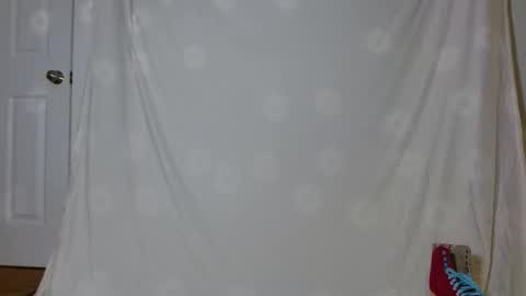 Lila online show from November 20, 10:53 pm